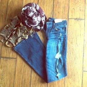 NWT! Hollister High Rise Flares!!